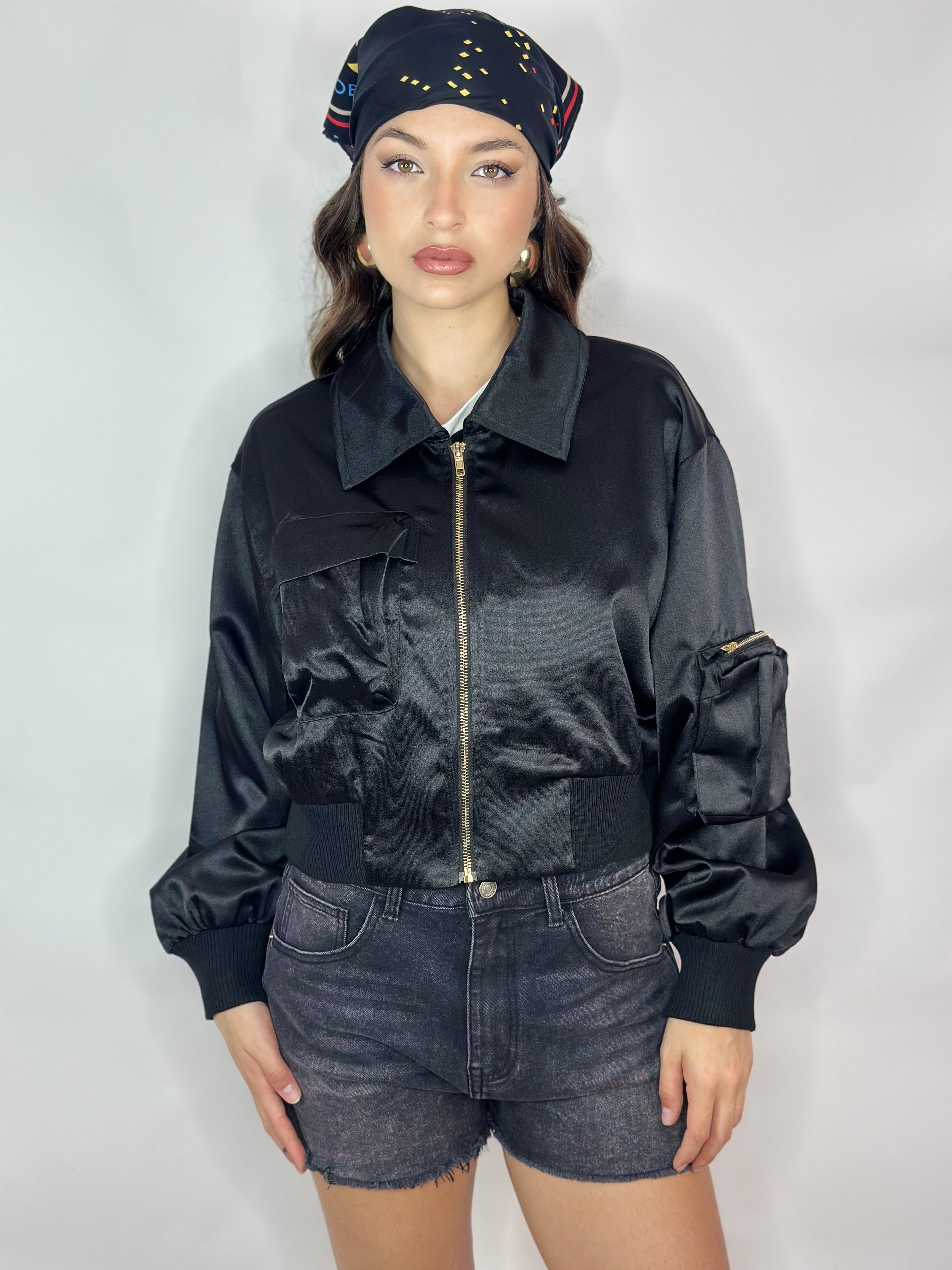 Bomber Crop Effetto Raso