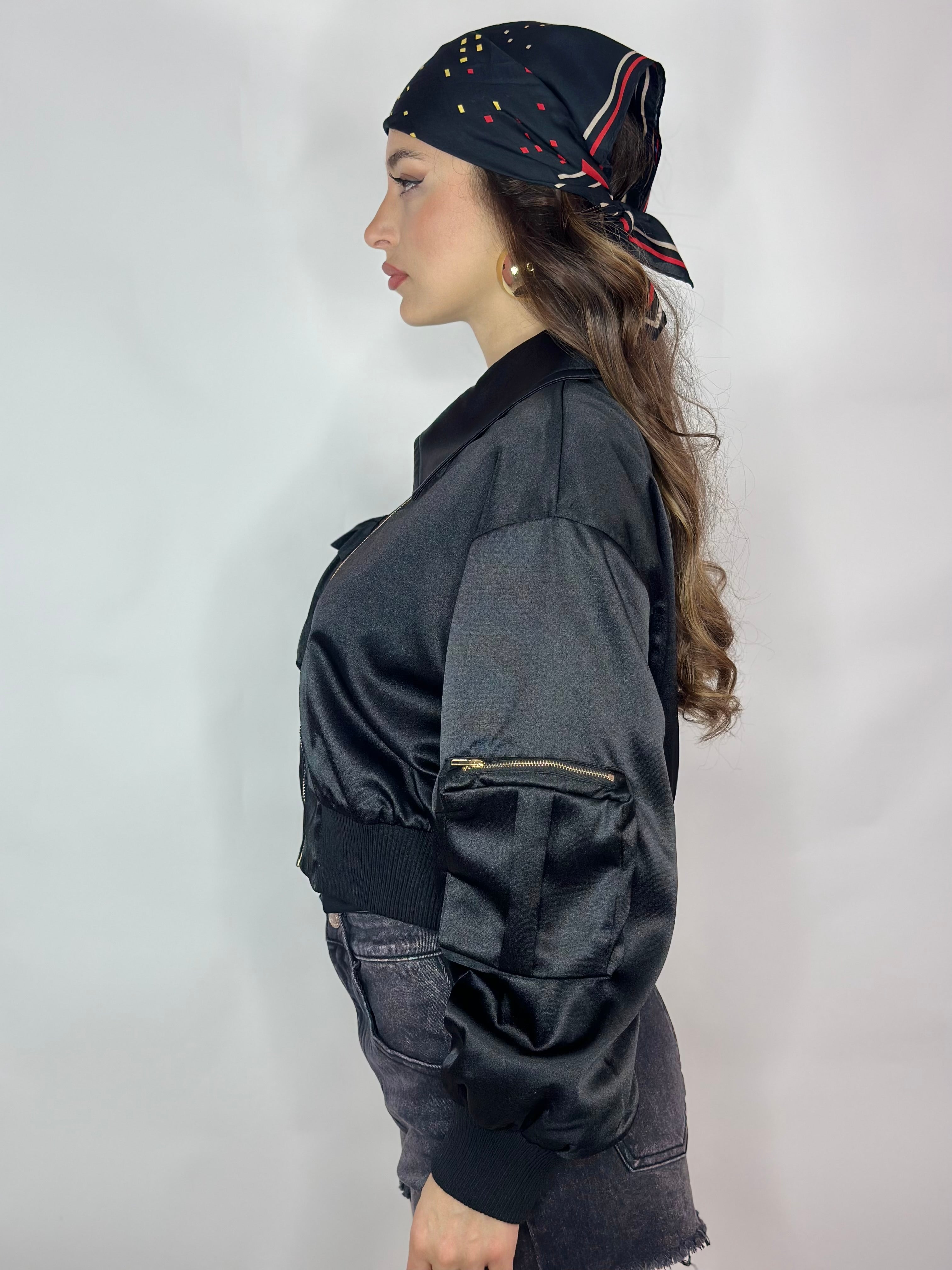 Bomber Crop Effetto Raso