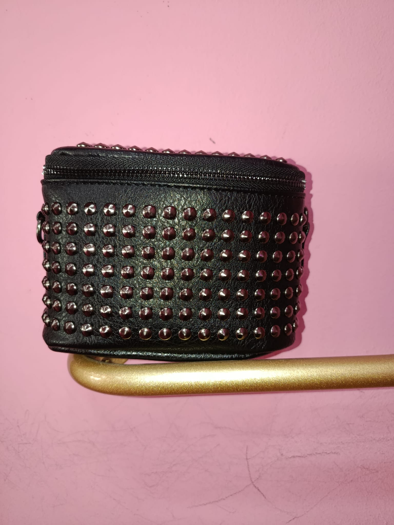 Borsetta Nera con Borchie Argento